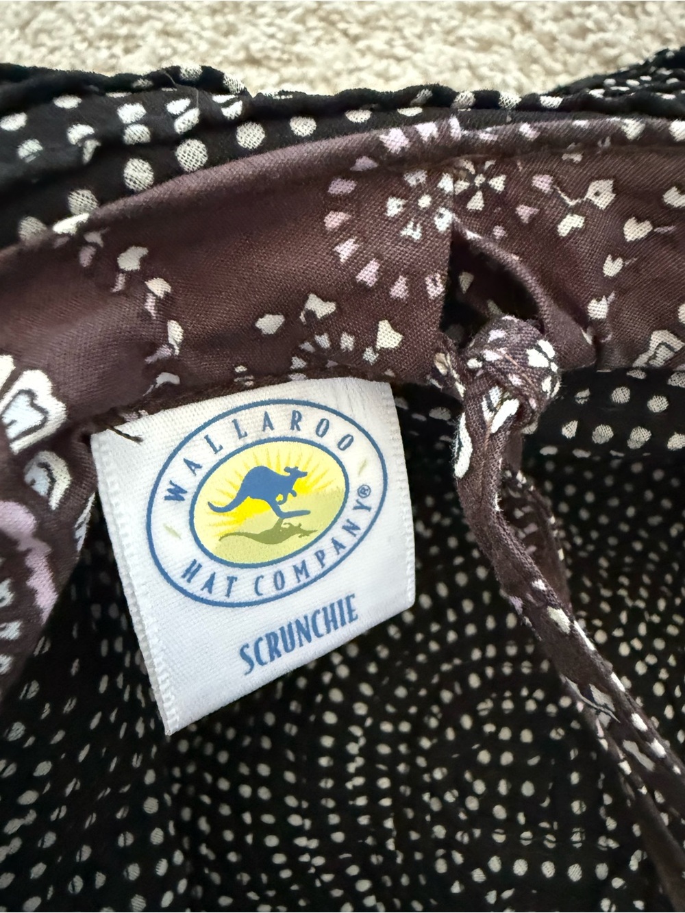 Wallaroo Hat Company Scrunchie Hat Summer Beach Polka Dots - Picture 5 of 6